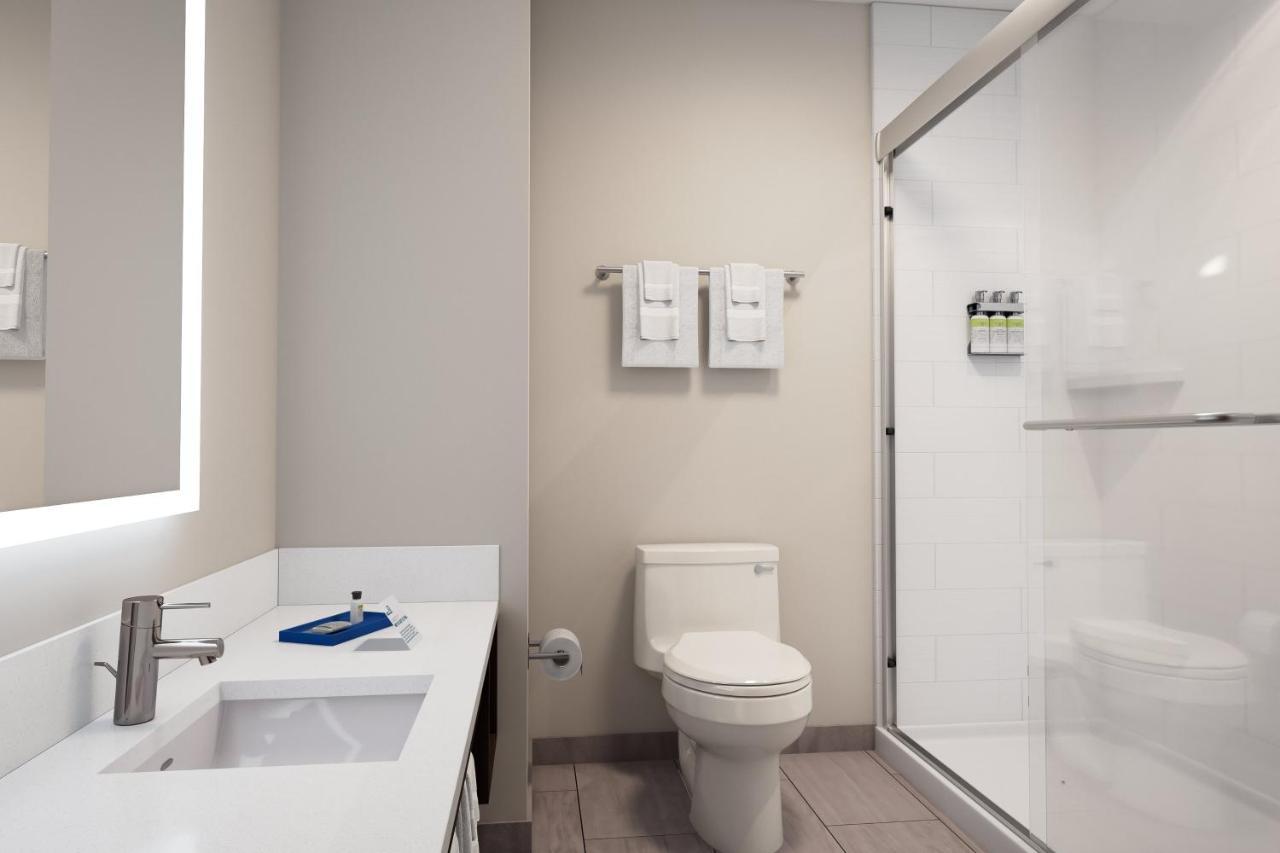 Holiday Inn Express Redding North By Ihg Екстер'єр фото